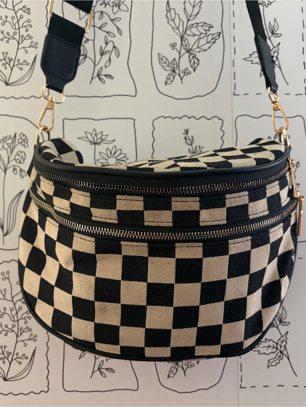 Checkerboard Canvas Crossbody Bag - Black & Cream